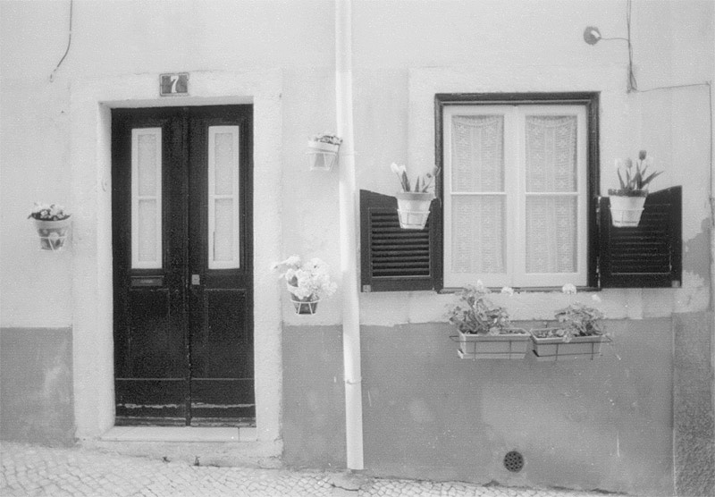 photo_portugal_lisbon_backstreets4_20-04-02.jpg