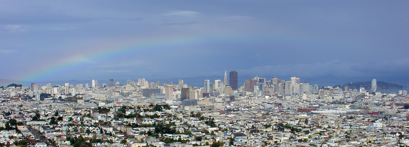 Rainbow over San Francisco 
(Sony DSC-V1)
