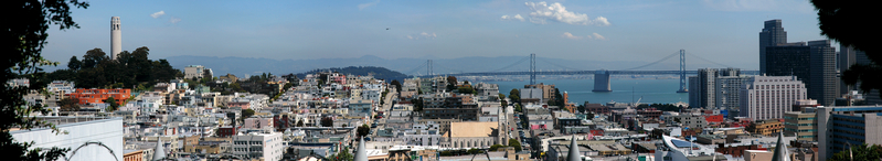 Coit Tower and Bay Bridge from 
Pacific Heights (Nikon D70)
