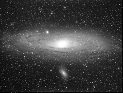 M31
First results on a new M31 project I am starting. Hopefully this will be a full RBG image eventually. I beleive I have about 40 x 600 second luminance images taken though an IDAS LPS-D3 filter. 
